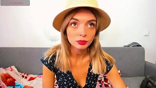 _ellen_meow_ on StripChat 