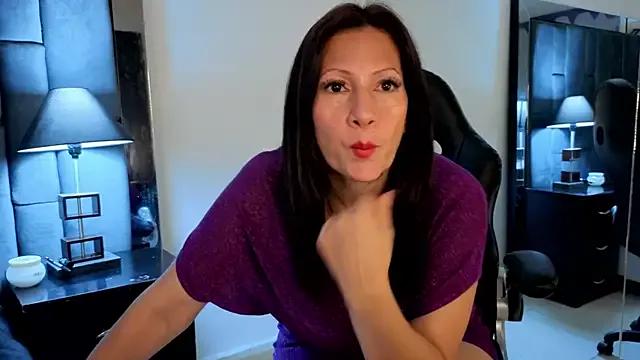 Aisha_Nowak's avatar