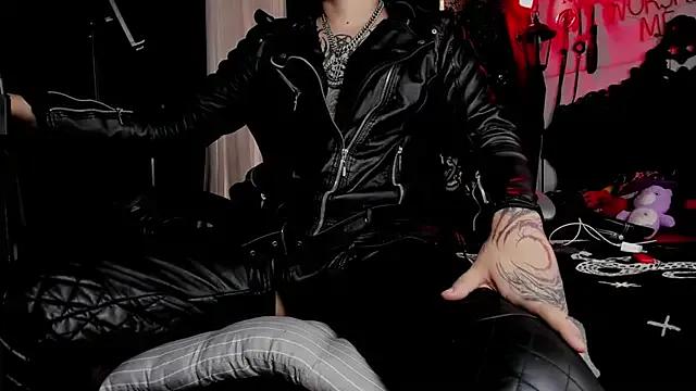 allanhurtss on StripChat 