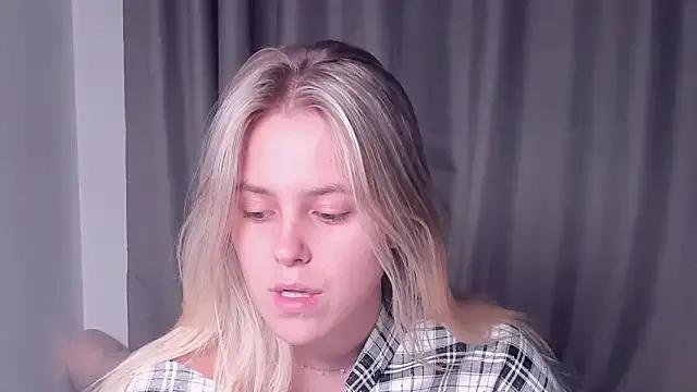 AngelAnty — stand up and spin