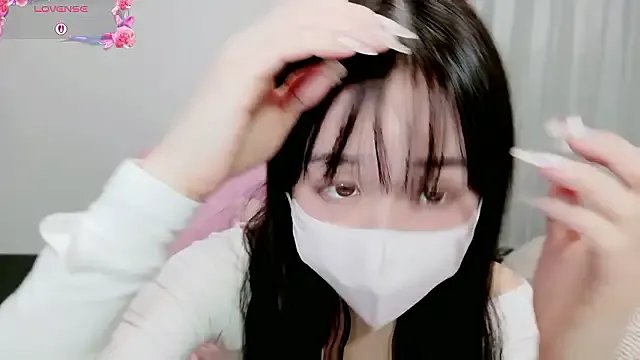 Anne_Anne_chan on StripChat 