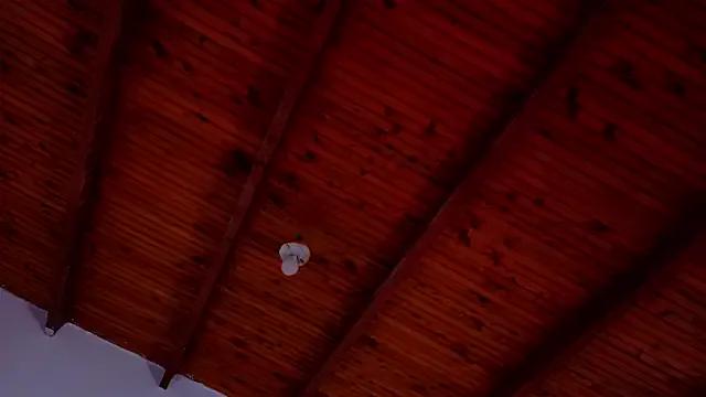 annie_barozzi on StripChat 