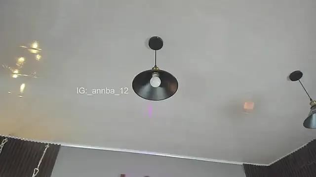 annie_barozzi on StripChat 