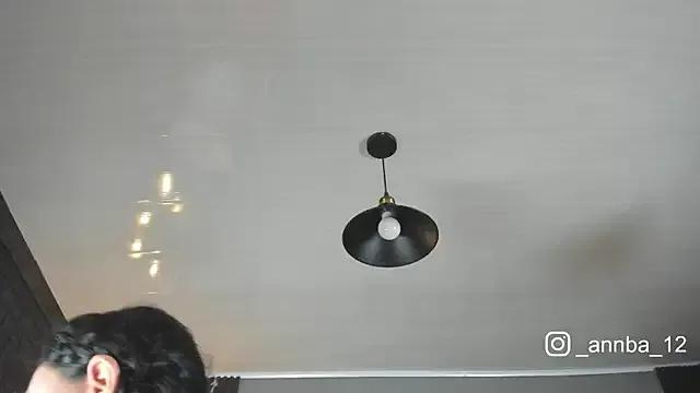 annie_barozzi on StripChat 