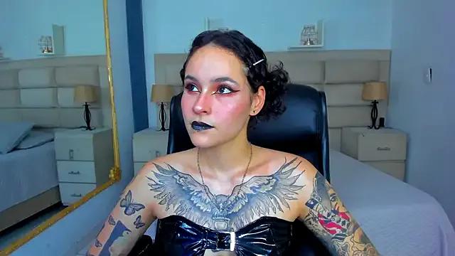 AnnyThompson_ on StripChat 