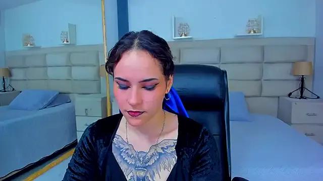 AnnyThompson_ on StripChat 