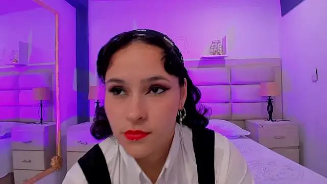 AnnyThompson_ on StripChat 