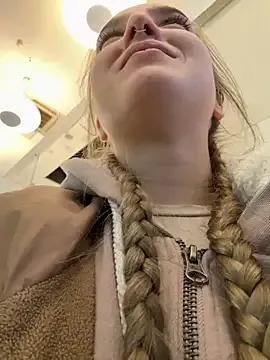 bambi_lu — Freechat on StripChat