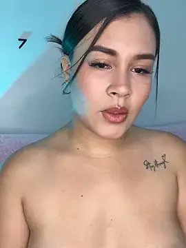 Bella-kim- on StripChat 