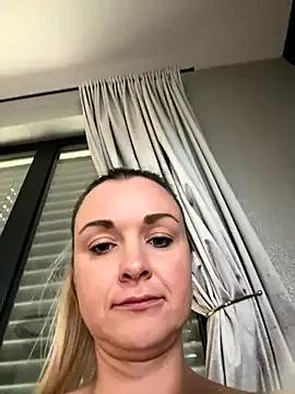 Bella-Tight — BIG SQUIRT