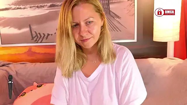 BigBoobsARRI on StripChat 