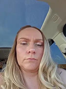 Bondgirl_013 — Boobs