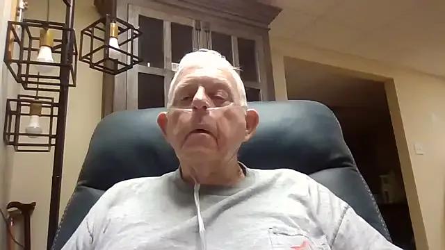 bootlegmanz — Freechat on StripChat
