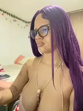 Charlotee_ — ice on my boobs