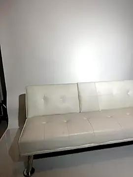 Desireexoxo — Oil on my titties