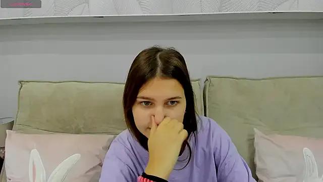 Elle_Ellise on StripChat 