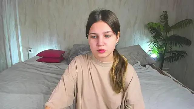 Elle_Ellise on StripChat 