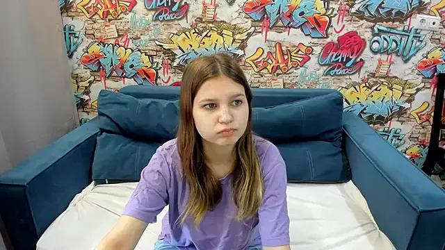 Elle_Ellise on StripChat 