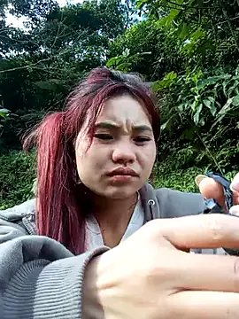 EllyBaby20 on StripChat 