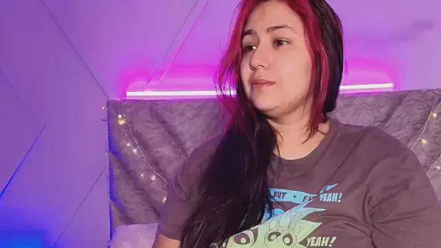 emmajohnss on StripChat 