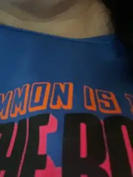 eva_sexx69 — show de tetas con aceite