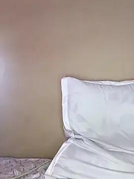 ffinegirl on StripChat 