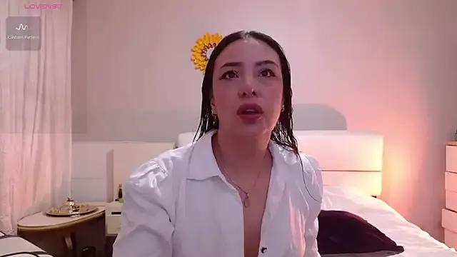 Freyja_soh — open legs + cream in my pussy