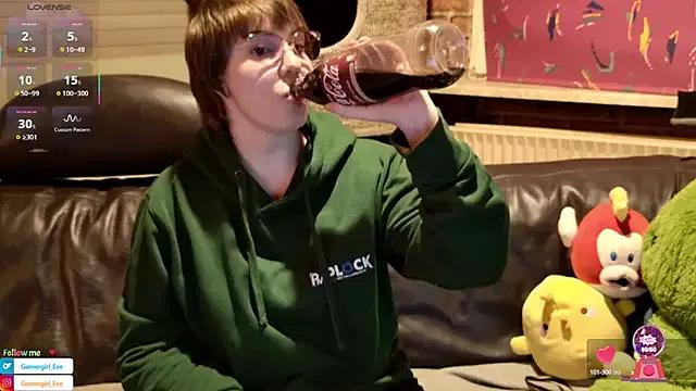 GamerGirl_Eve — hose aus LT 2 Videos (no fc)