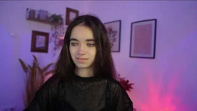 Gia_Paige18 — Shorts OFF