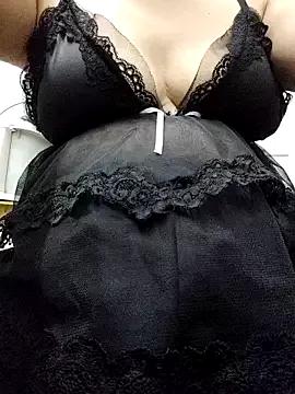 Haralushiaaa on StripChat 