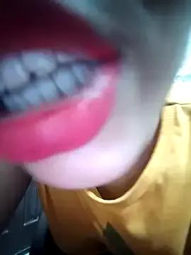 Hotty-Divya on StripChat 