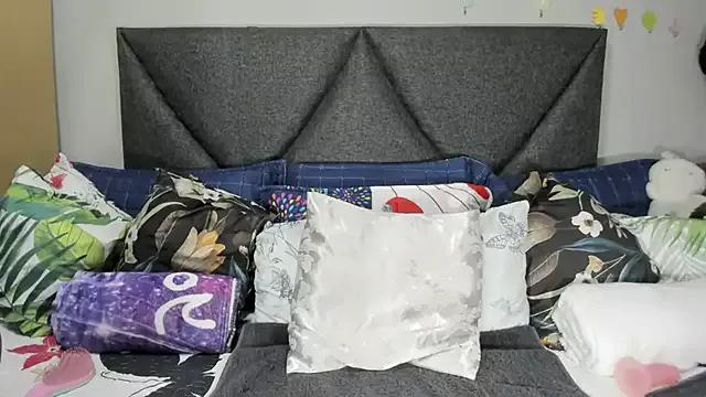 IndianBibix on StripChat 