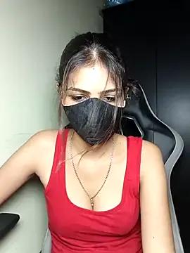 Isha_Sax — Full naked tease