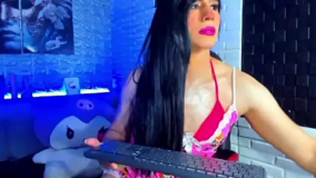 Jennfer_Winson — Live lingerie change 