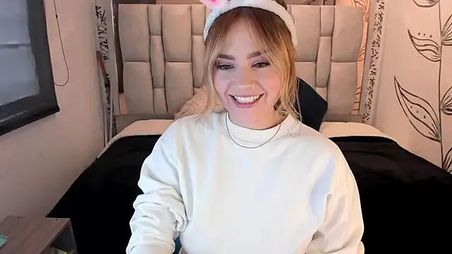 KataHot_ on StripChat 