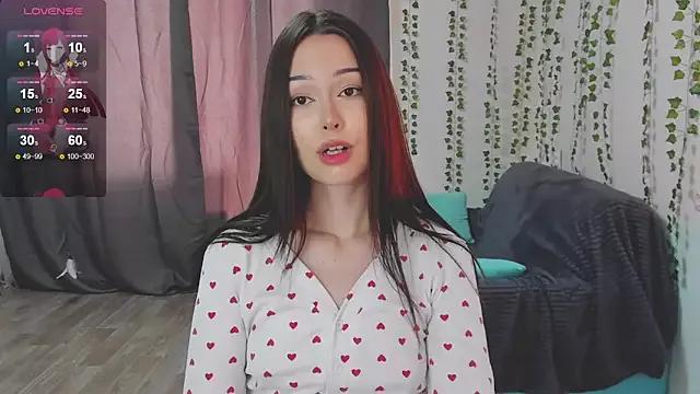 kittenrisha on StripChat 