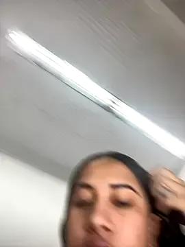 Leila__Saade on StripChat 