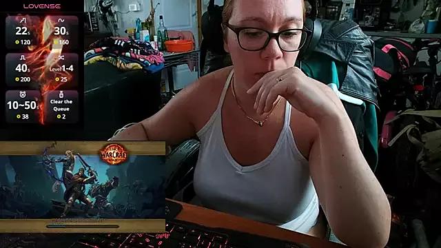 lili-hot-77 on StripChat 