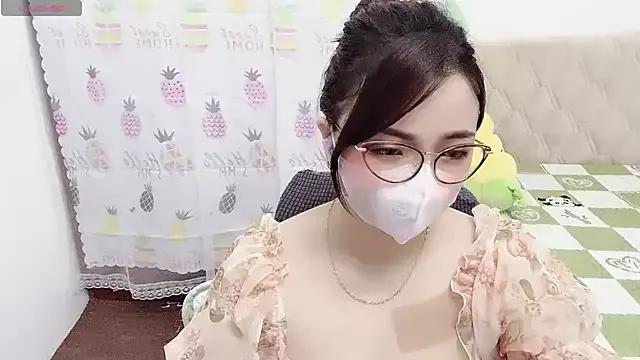 littlecn on StripChat 