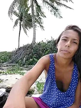 LucyNatural's avatar