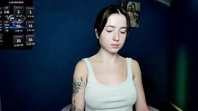 Luxuryalma on StripChat 