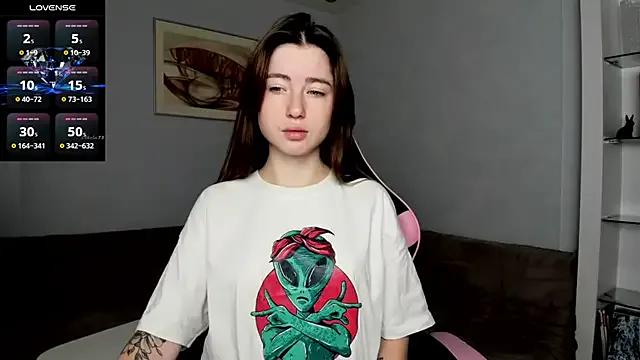 Luxuryalma on StripChat 
