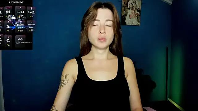 Luxuryalma on StripChat 