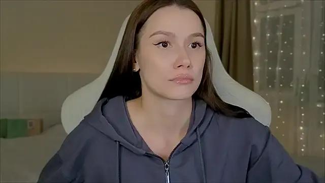 Madi_soon — Looking for a rich husband :D