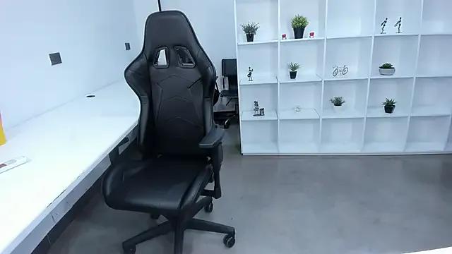 megan_bigboobs_ — bounce my boobs naked