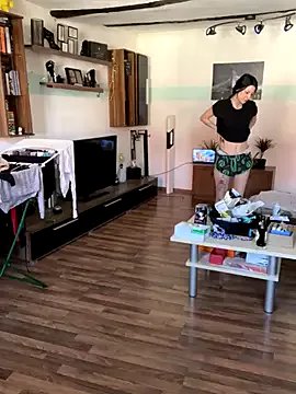 Miiaaa- on StripChat 