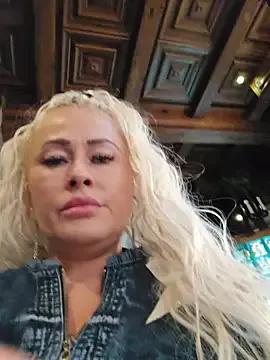 MILFBARBY — Make me squirt in public place