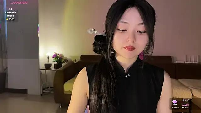 nanaliu6 — stand up and show around