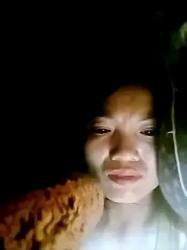 ngan-cute on StripChat 