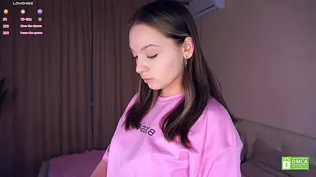 NguyetHankey — cheer you with flash boobs
